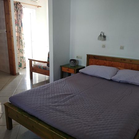 פליאוחורה Ton Mari Apartments מראה חיצוני תמונה