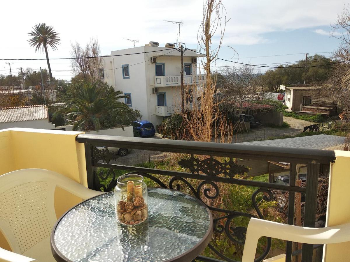 פליאוחורה Ton Mari Apartments מראה חיצוני תמונה