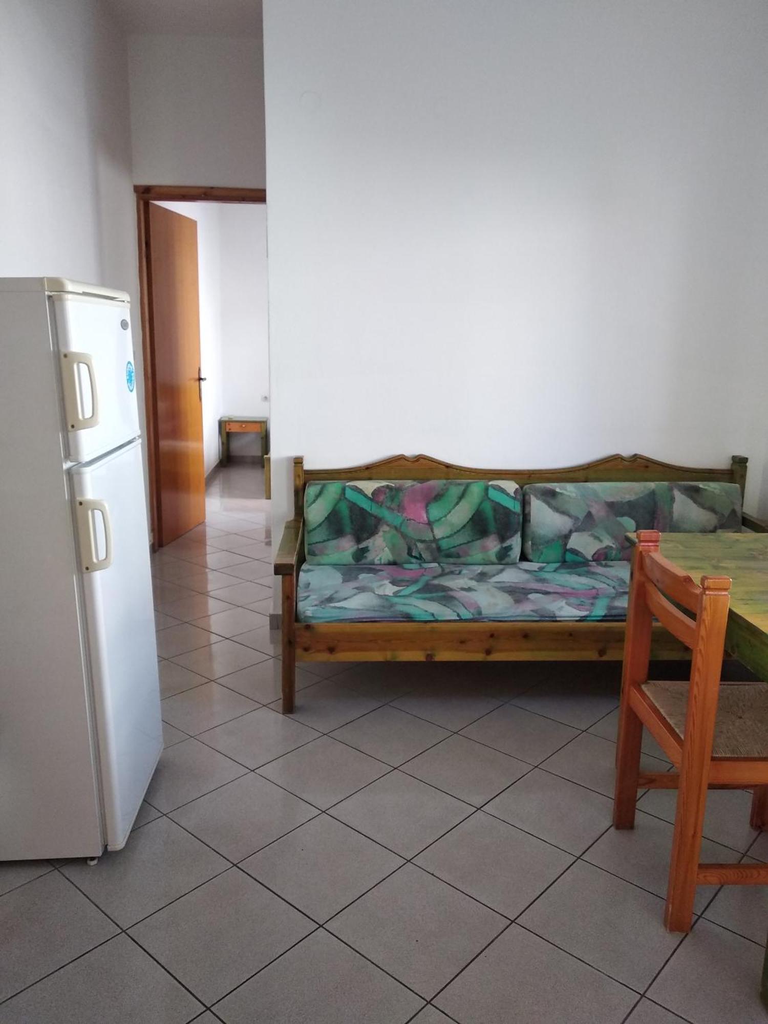 פליאוחורה Ton Mari Apartments מראה חיצוני תמונה
